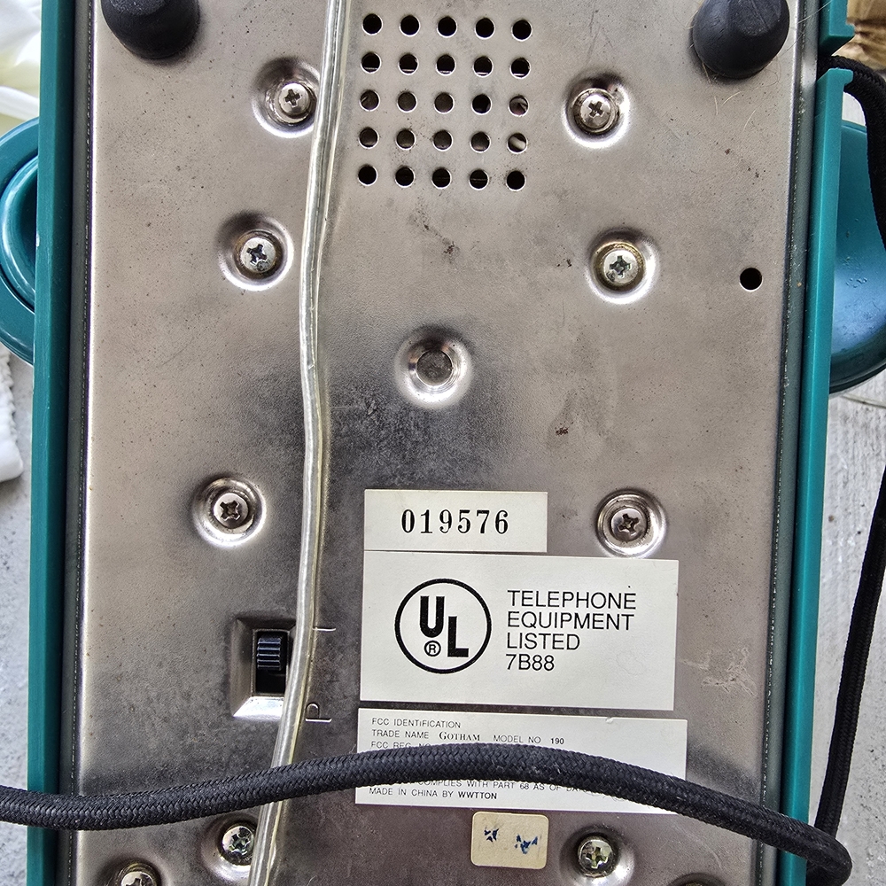 Vintage Gotham Rotary Phone in Teal - Picture 3 of 3